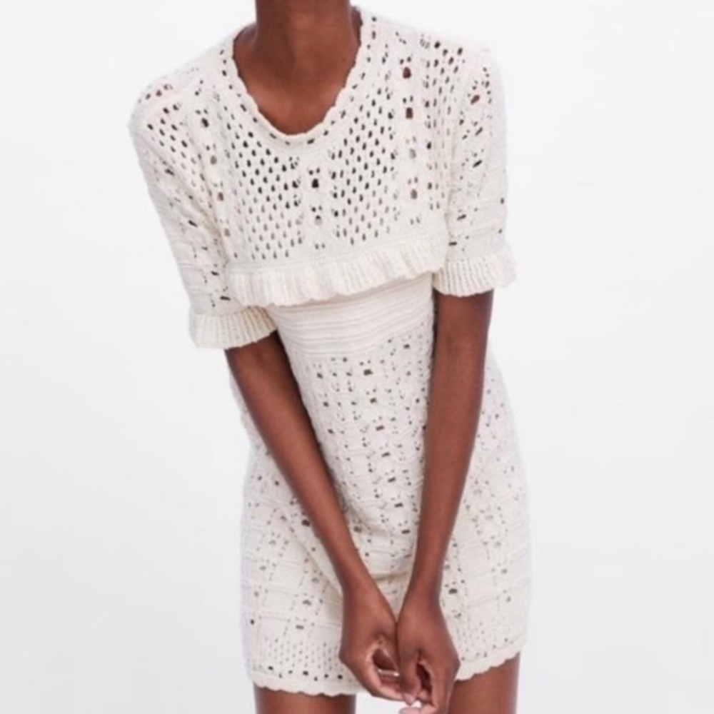 ❤️… Zara Cream Knit Dress